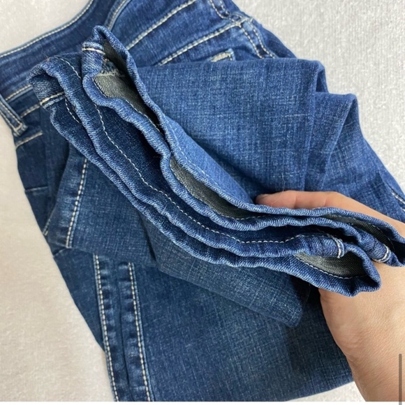 Wrangler Q Baby Med Wash Mid Rise Straight Leg Jeans 7/8 - Picture 10 of 16